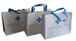 White and Blue 85gsm Nonwoven Fabric Carrier Bags With Matt Coated,White Piping