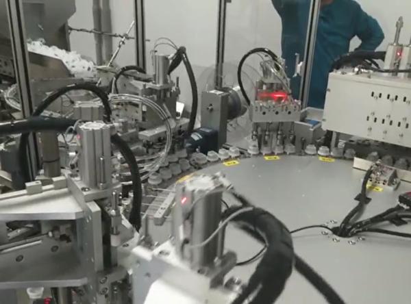 Servo-driven Eurocap automated assembly machine, stable and efficient operation,