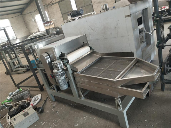 walnut cutting machine, walnut chopping machine, almond cutter