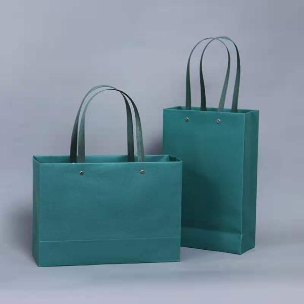 Customized Logo Black Luxury Shopping Gift Paper Bag With Handle with Flexo Printing