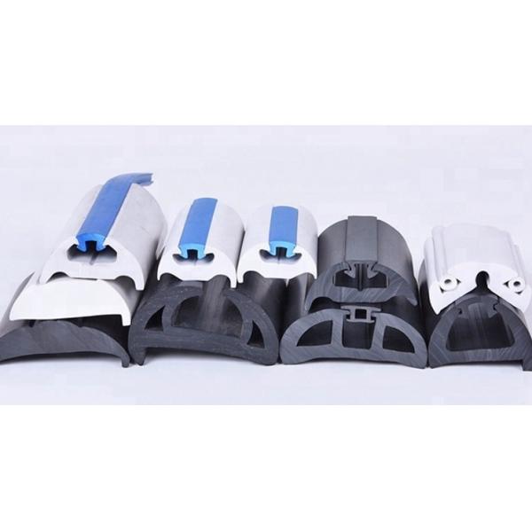 Customized and Rectangular Molded/D Shape Rubber Dock Bumper Fender for Ship Boat