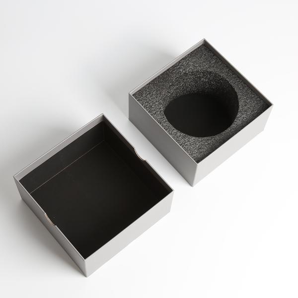 Custom White Cardboard Boxes with Printed Colour Sponge Insert Custom Size Accepted