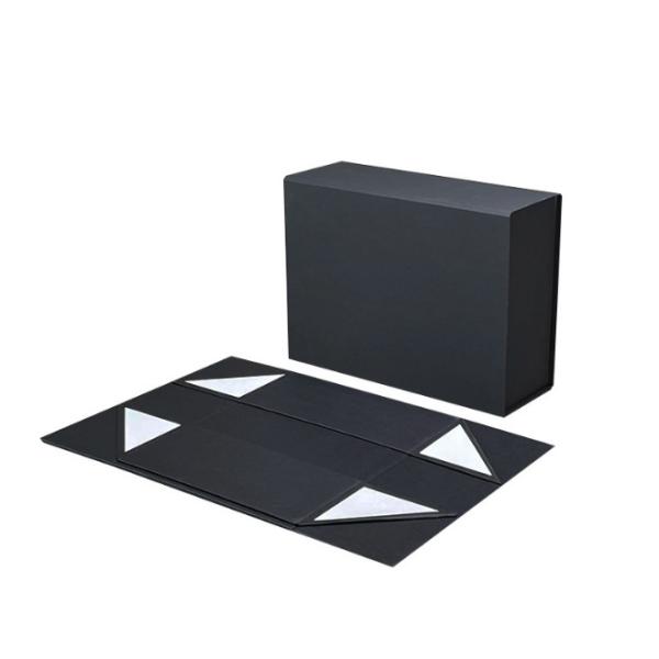 Magnetic Suction Clamshell Folding Gift Box One Piece Custom Portable Cardboard Box