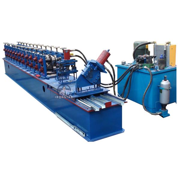 Roll forming machine