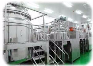 Gas Beer Bottle Filling Capping And Labeling Machine , Liquid Plastic Bottle Filling And Capping Machine