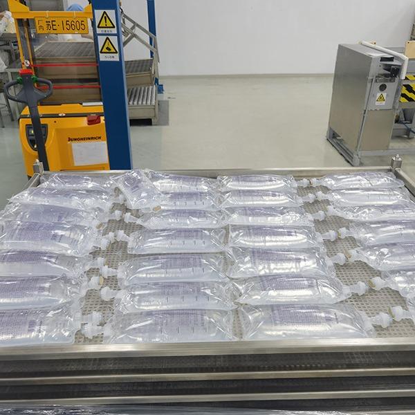 Buy Saline Bag Load And Unload Pallets Machine Nutrient Solution Production Line at wholesale prices