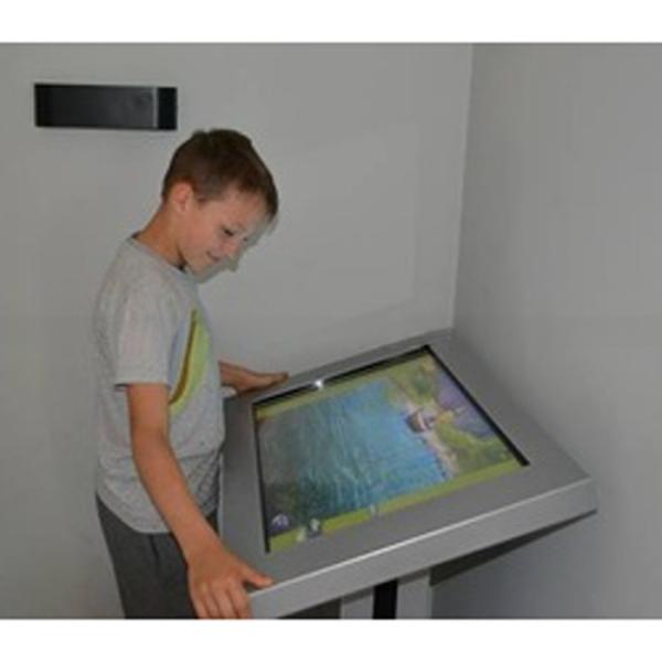 24" inch led desk display,digital signage with touch screen,interactive multi