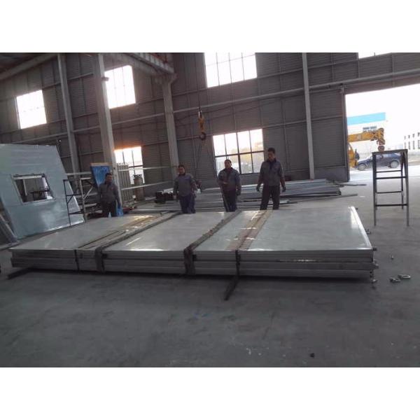 15 Foot Dry Van Shipping Container for Transportation External Dimensions 4550 x 2200 x 2260 mm Maximum Payload 5000kg