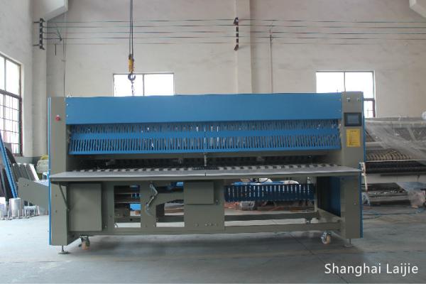 Buy Industrial Fitted Laundry Automatic Bed Sheet Folder With Computer Control System at wholesale prices