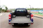 Dongfeng Yufeng Car Pickup Truck With Manual / Automatic Transmission