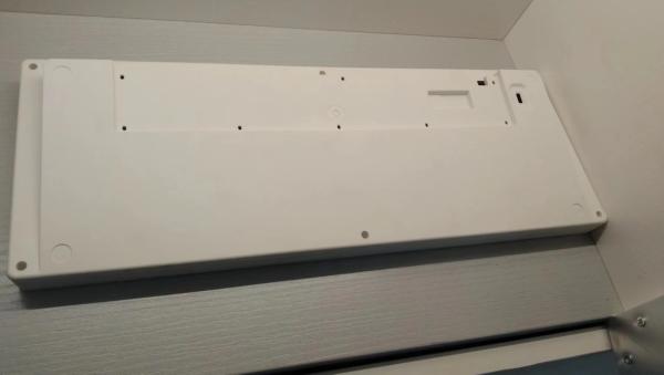 Buy White Injection Molding Computer Case High Performance And Efficiency at wholesale prices