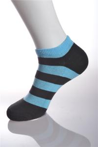 Quality Make To Order Winter Running Socks , Different Colors Seamless Running Socks for sale