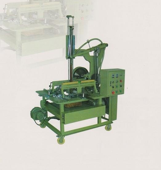 Buy Automatic Box Forming Machine, four-side folding-in & bubble-press for rigid box at wholesale prices