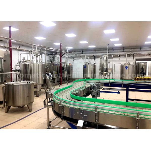 Touch Screen Pet Bottle Filling Machine With PLC Automatic Control Technology