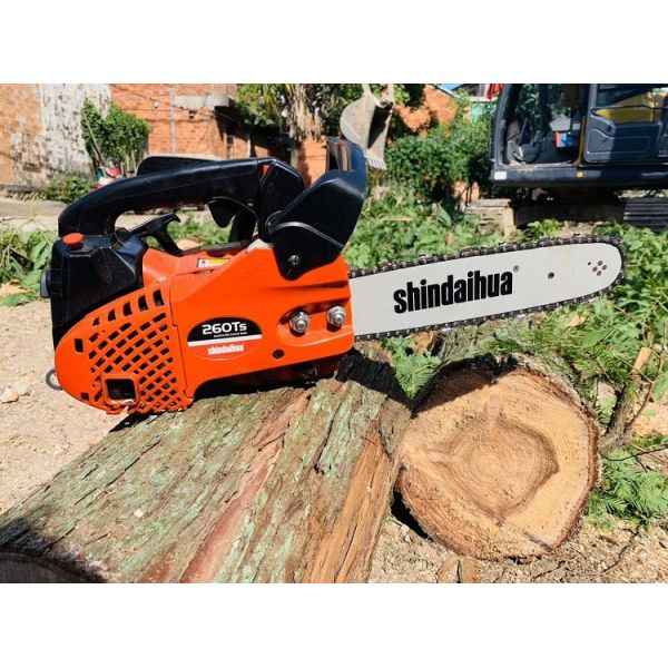 Wood Cutting Gasoline Chain Saw 1100w 2 Stroke Cordless Chain Saws