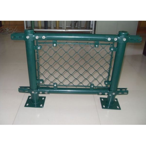 Black PVC Coated Chain Link Mesh Fence 1mm-7mm Wire Diameter Waterproof