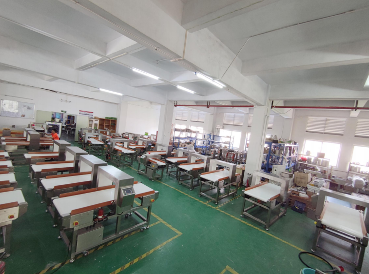220V Food Processing Machinery 24m/Min Conveying Dual Frequency Detection