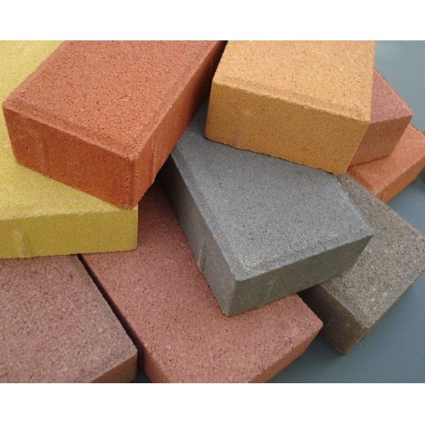 AAA Grade Pervious Water Permeable Brick Paving for Heat Insulation and Water Permeability