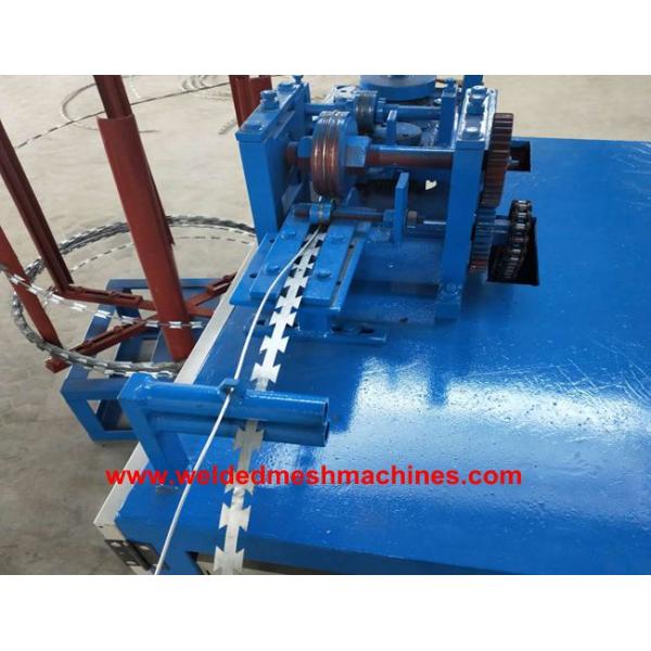 BTO28 Automatic Barbed Wire Making Machine 120 times / min Punching