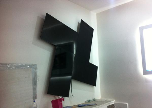3.9mm Led Curtain Wall , Large Led Display Screen With HDMI Signal Input