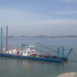 1.2m Draft sand dredging machine For Lake Work Site Customization Accepted
