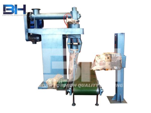 Buy Multifunctional Auto Packaging Machine , High Speed Open Mouth Bagging Machine at wholesale prices
