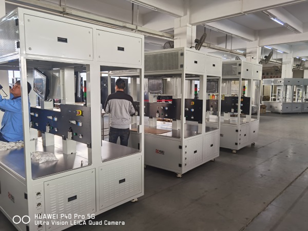 1KW-2KW Emerson Network Power Telecom Rectifier System NetSure 211 C12