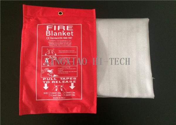 Buy 550℃ Emergency Fiberglass Fire Blanket PU Coated Heat Resistant 0.4 - 3.0mm Thick at wholesale prices