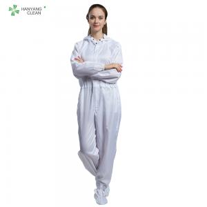 China Dust Proof Anti Static Lab Coat White Color Lightweight For Class 100 Clean Room on sale