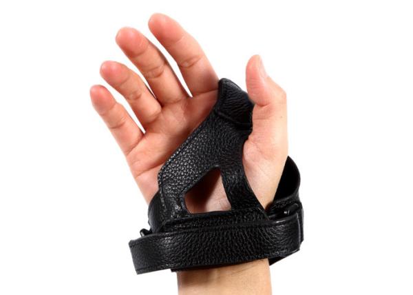 Buy Wearable 2D Qr Code Reader Wireless Glove Barcode Scanner Bluetooth Practical at wholesale prices