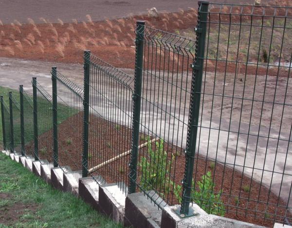 PVC Coated Wire Mesh Fence Panels, 1230mm, 1530mm, 1830mm, 2030mm,2230mm with Curved /V beams Anti Climb Mesh Fence Pane