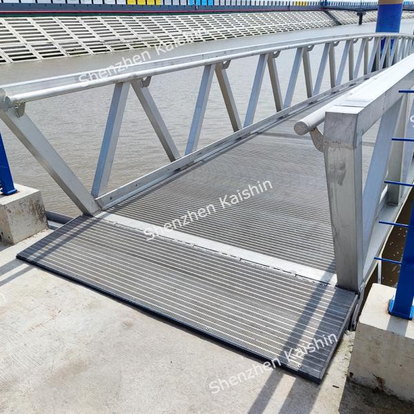Aluminum Alloy Floating Docks Engineering Design Commercial Floating Pontoon Dock
