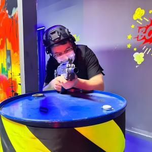 Quality Intelligent Sensing Laser Tag Gun Arcade Machines With Vest Battle Multiplayer Wireless System for sale