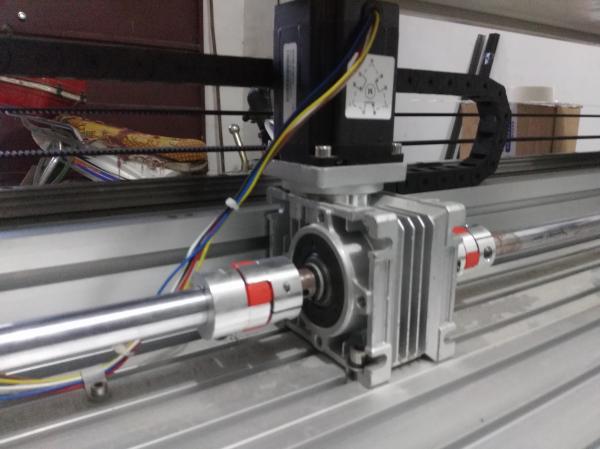 High Precision 1325 Laser Wood Cutting Machine With Belt / Hiwin Square Guide Rails