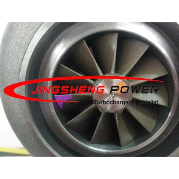 PC200-3 TO4B53 S6D105 Diesel Engine Turbocharger Excavator Parts 6137-82-8200