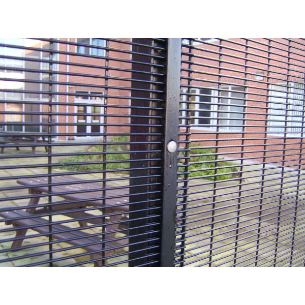 358 mesh fence