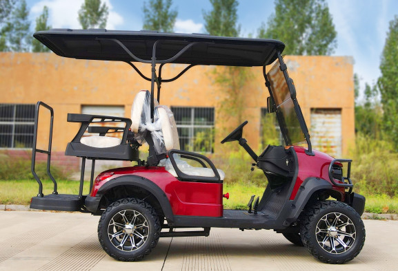Luxury Four-Seater Electric Golf Cart Enjoy Prestigious Comfortable Riding Experience High-End Choice For Cruising On Green Golf Course