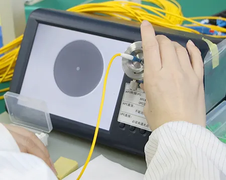 19inch 1U 36 Fibers OM3 OM4 MPO MTP Fiber Optical Patch Panel with Cassette