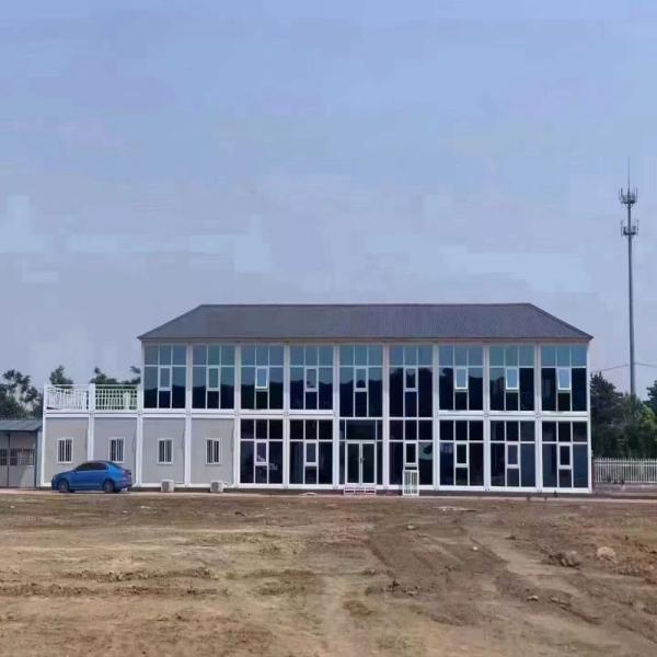 Prefab 3 Bedroom Luxury Container House With Aluminum Window And 5800*2480*2896mm