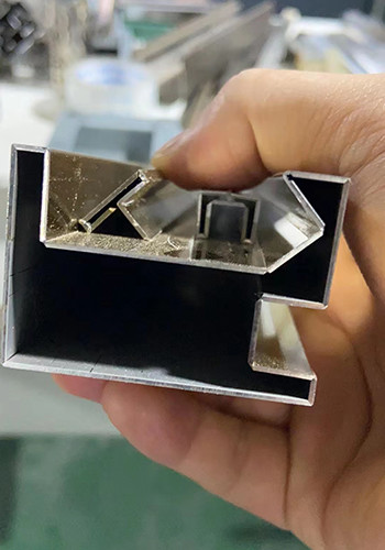 6000mm CNC Sheet Metal Cutting Machine Kitchen Cabinet Making Machine