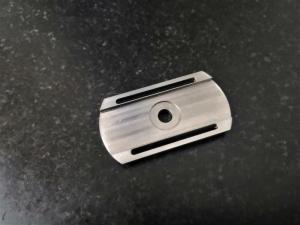 China Carbon Steel CNC Milling Parts Flatness 0.08mm For Razor Shaving Blade Bracket on sale
