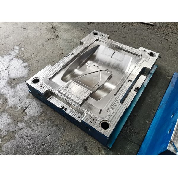 Custom SMC Molds for Electrical Appliances HASCO Standard 500K Cycles