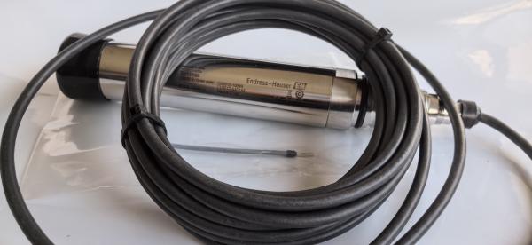 Buy Endress Hauser flow meter Dissolved oxygen sensor Oxymax COS41-4F at wholesale prices