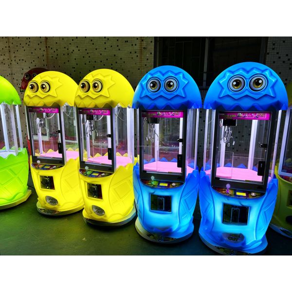 Dreamland Coin-Operated Plush Toy Claw Doll Game Machine Magic Egg Crane Game Machine for Sale