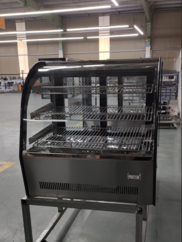 Front Curved Glass Tabletop Cake Showcase With Ventilated Cooling System And Stainless Steel Base