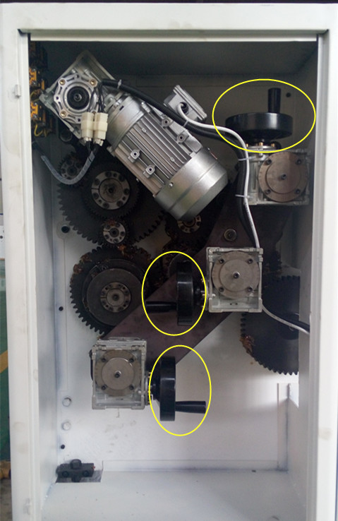 Model 2000 Automatic Carton Box Slotting Forming Machine High Precision