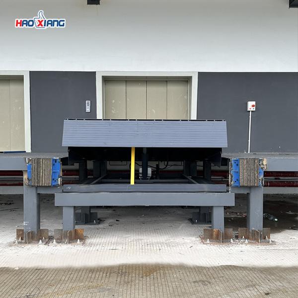 Buy 20T Mechanical Loading Dock Leveler Warehouse Blue Giant Dock Leveler at wholesale prices