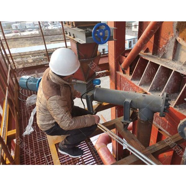 Horizontal Inclined Screw Conveyors high performance Tube Screw Conveyors