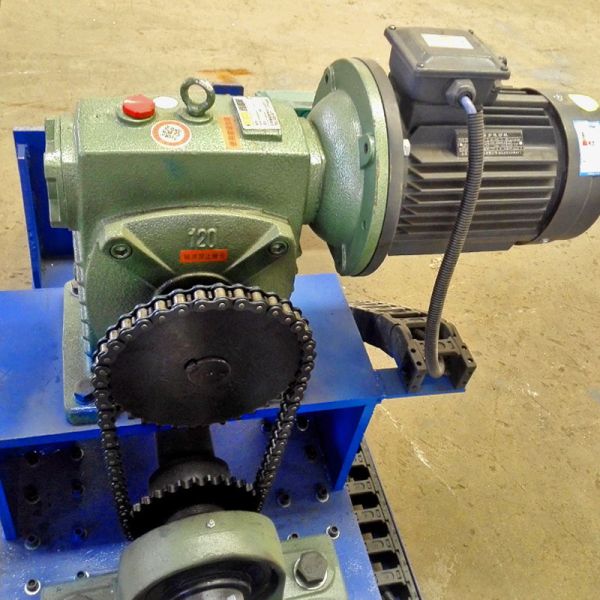 100m Length Fence Mesh Machine Hollow Wall Reinforcement 120times/Min