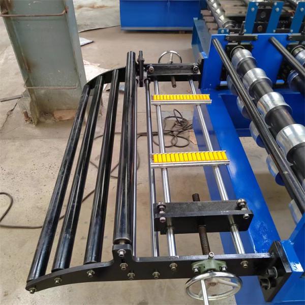 Metal Painted Casted Galvanized 840 Ibr Roof Panel Roll Forming Machine For Building Materials